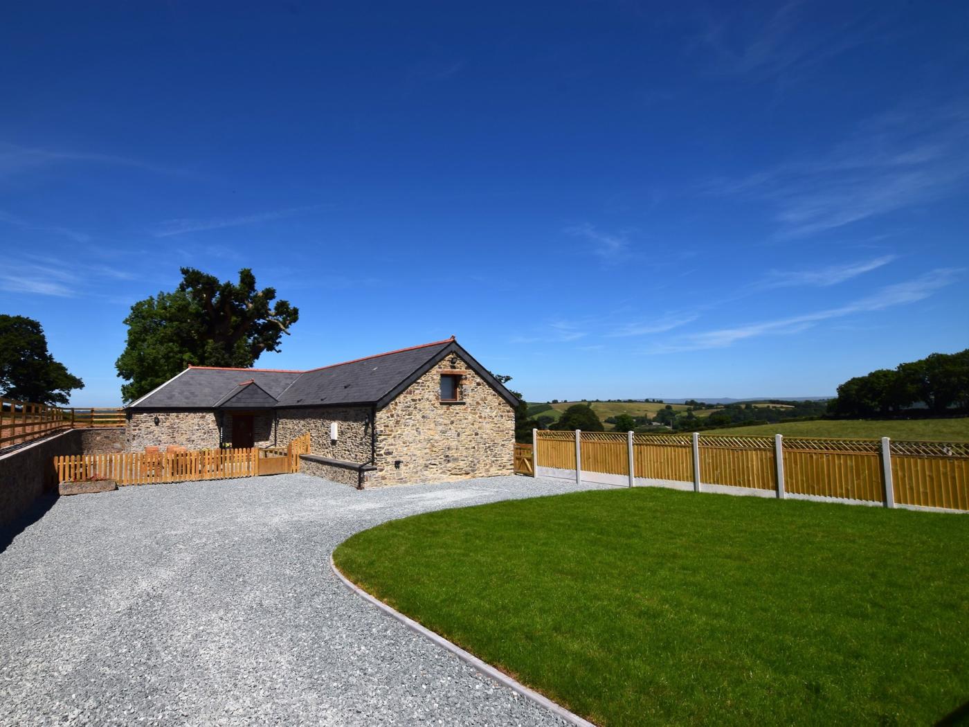 Property image 2 for HC57287