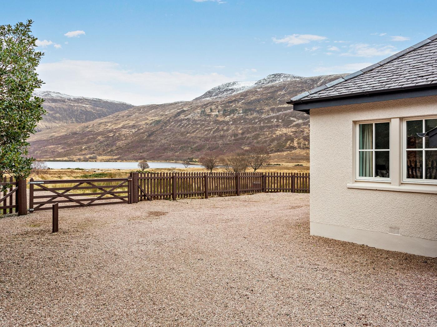 Property image 2 for HC76115