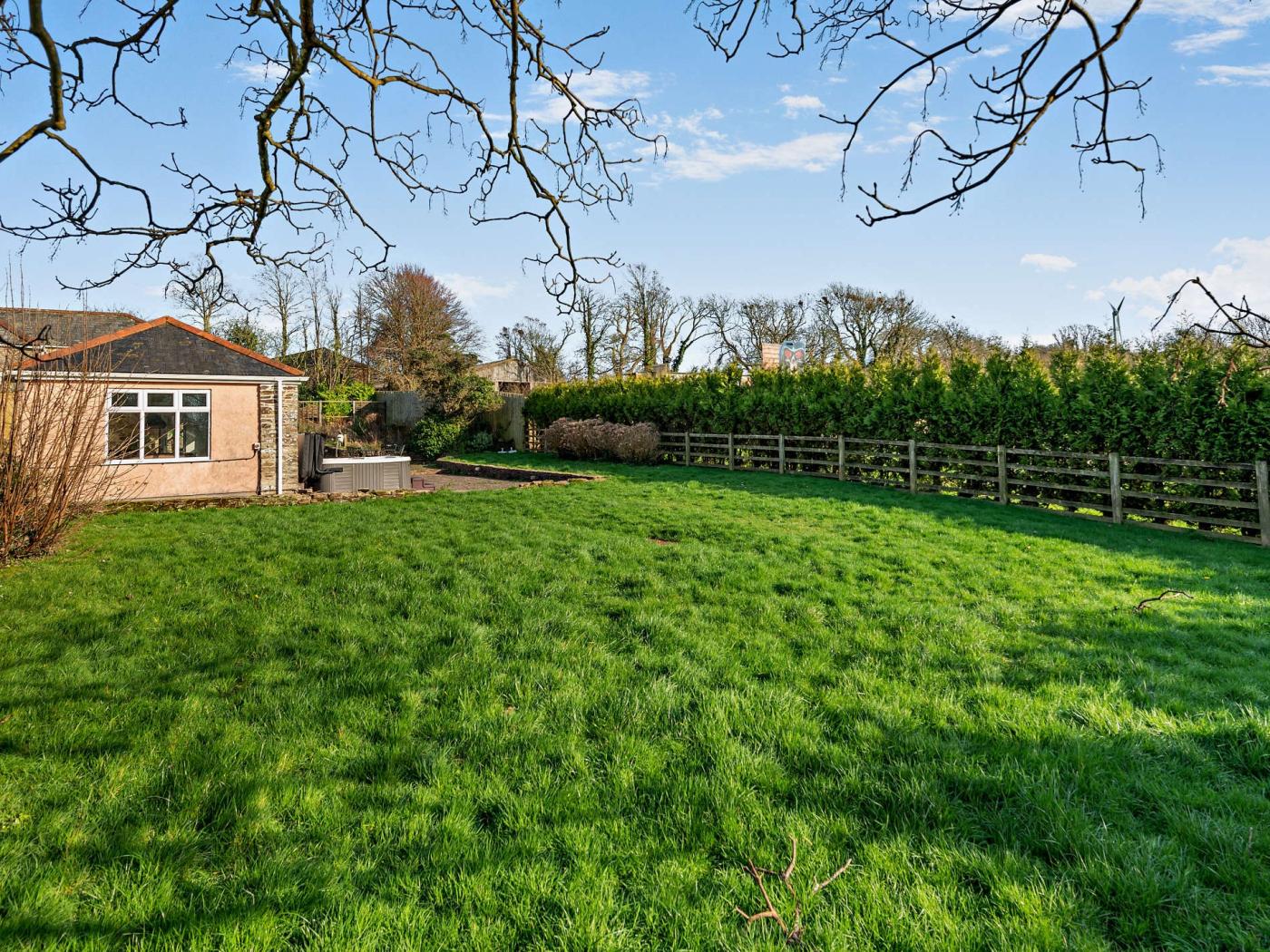 Property image 29 for HC1767
