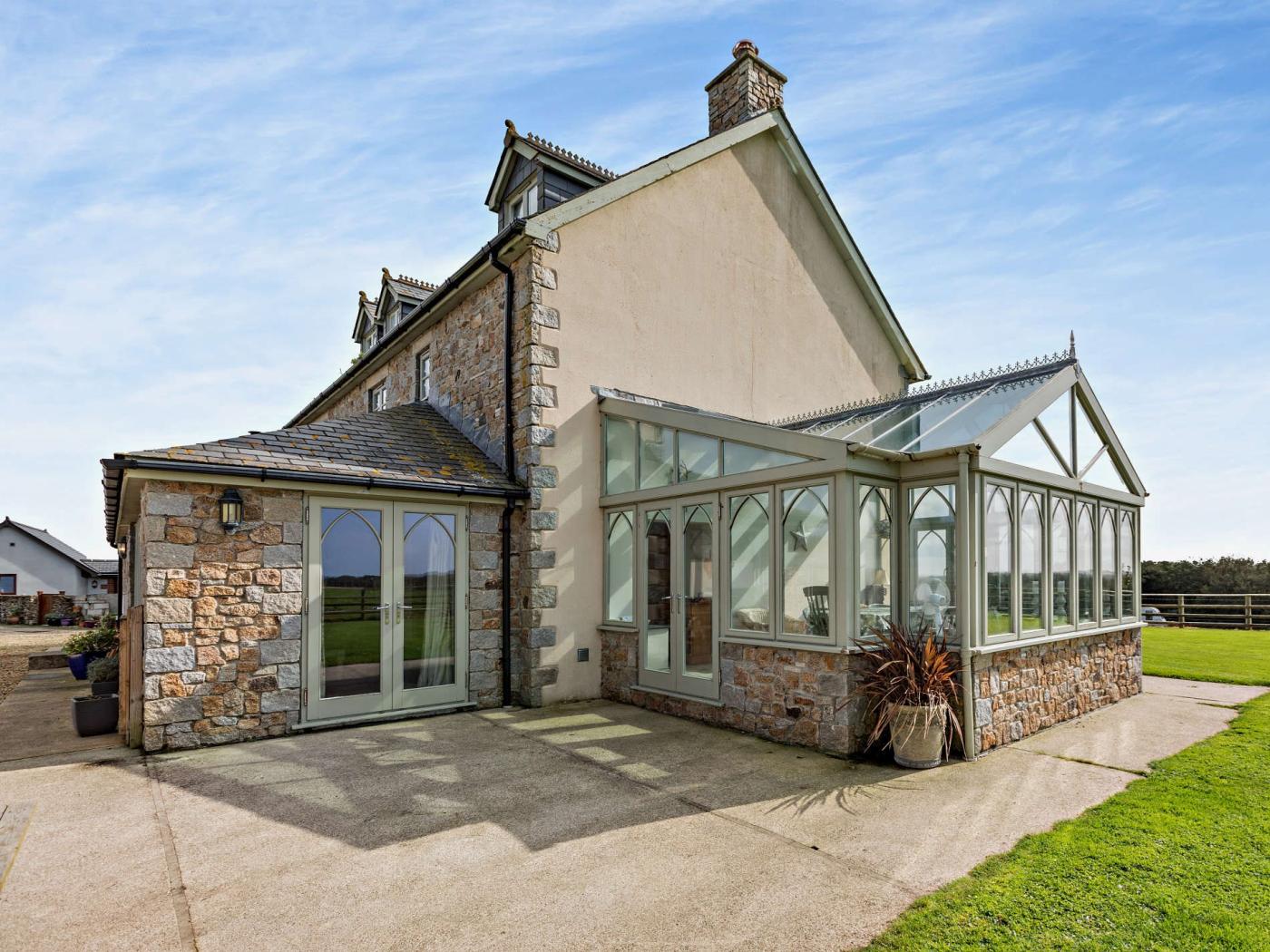 Property image 25 for HC7329