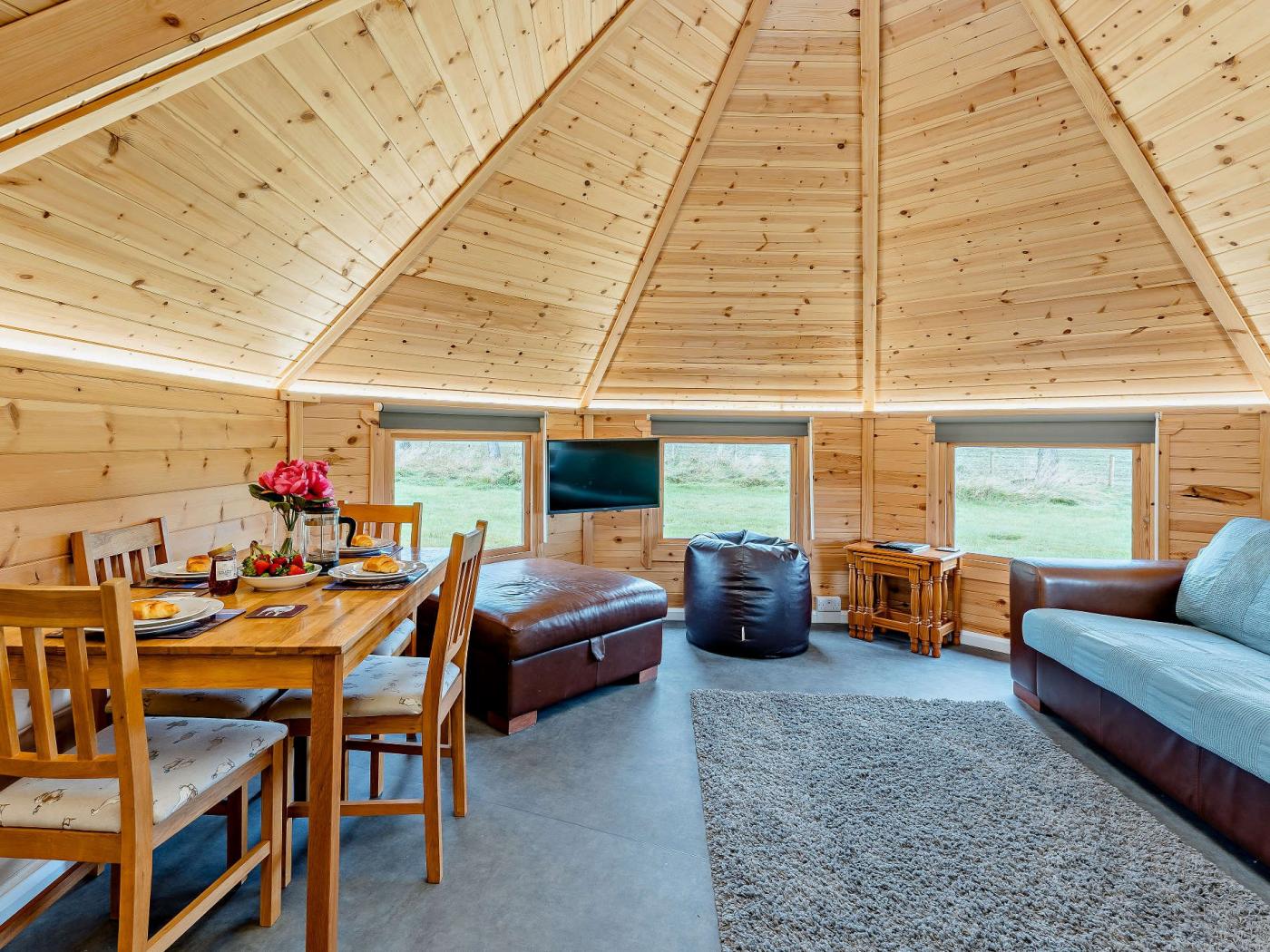 1 Bedroom Lodge in Lanark