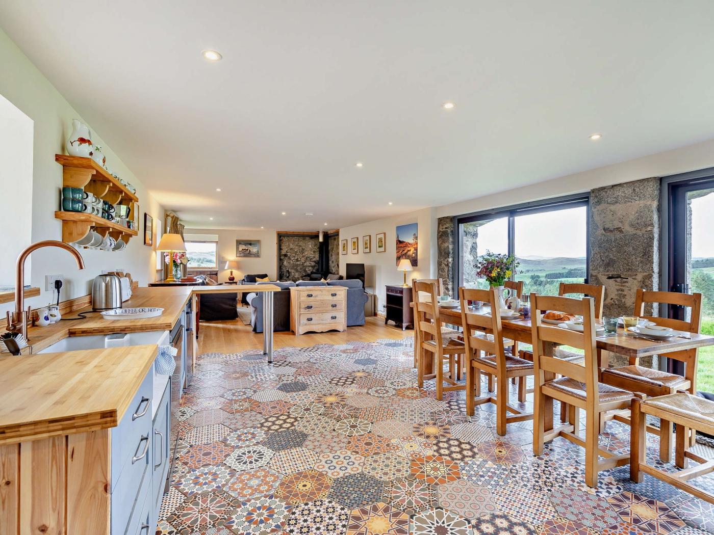 Property image 3 for HC96163