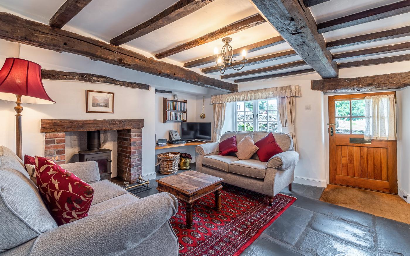 2 Bedroom Cottage in Outgate