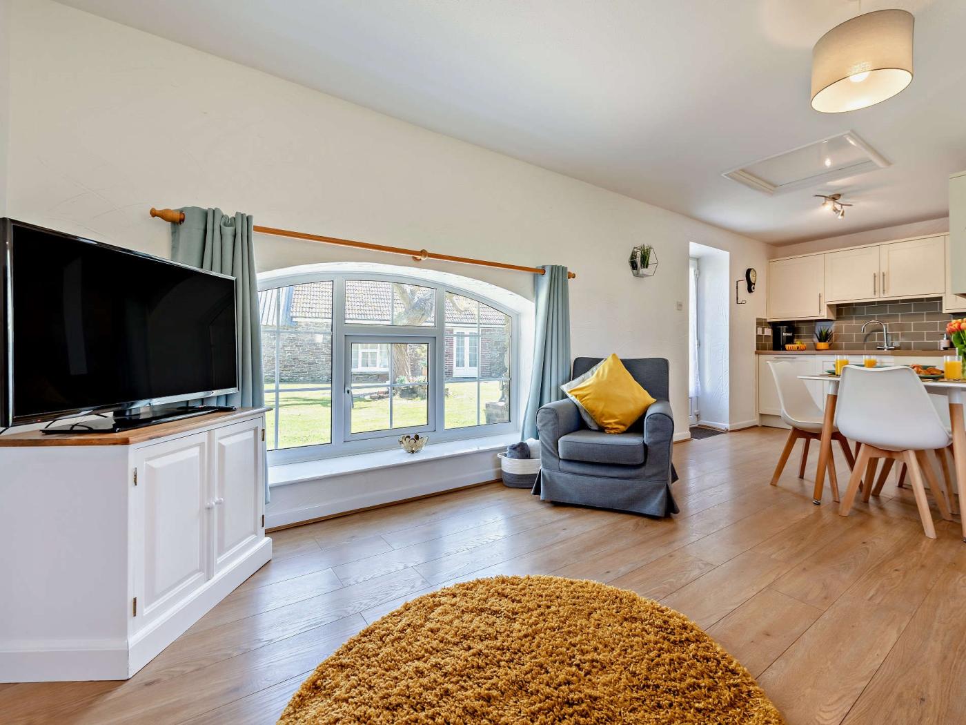 Property image 3 for HC74819