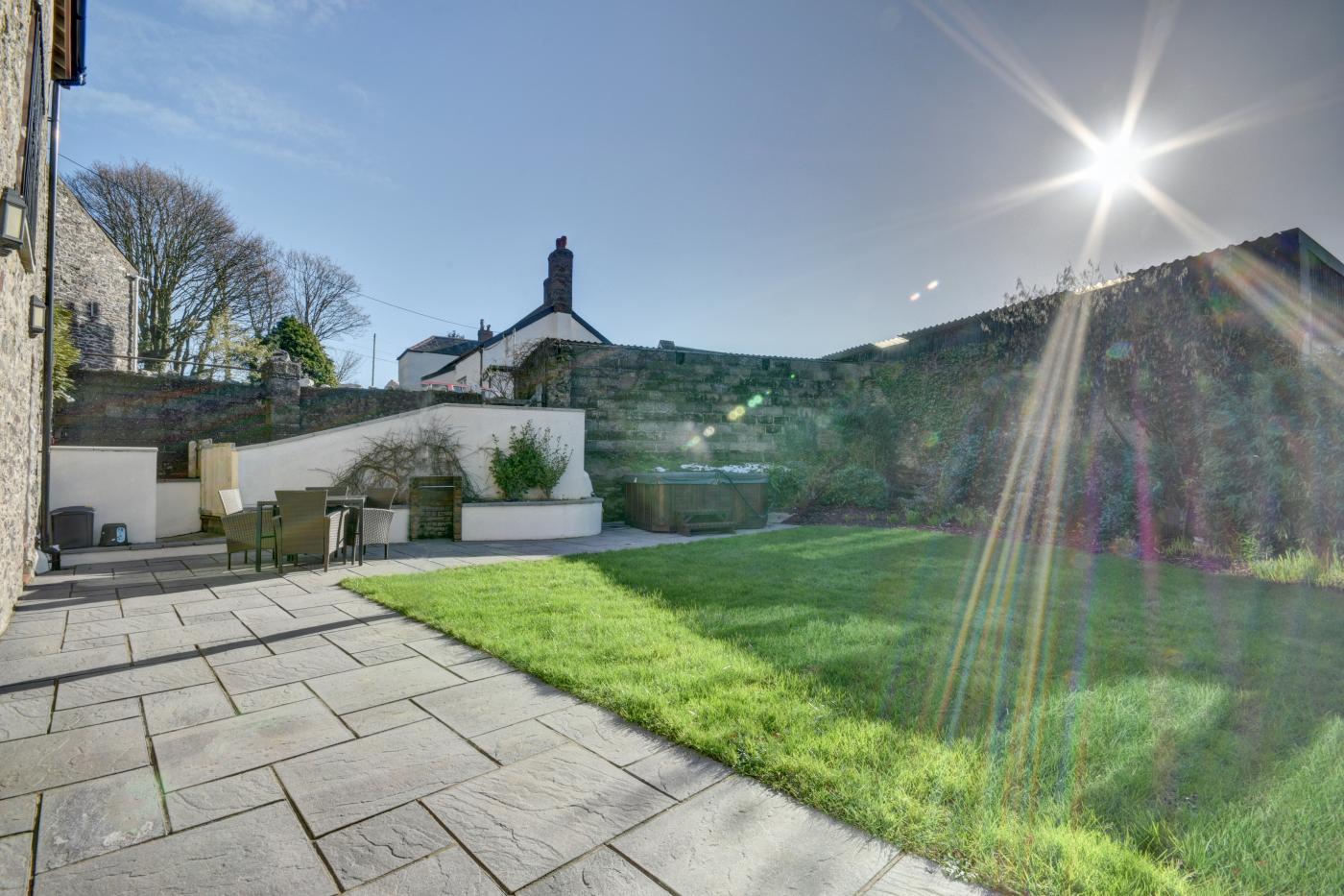 Property image 30 for HC256578