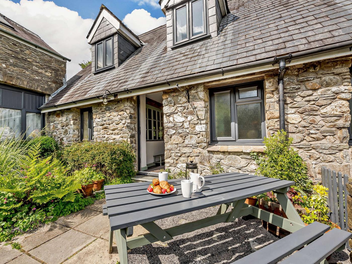 Property image 3 for HC79736