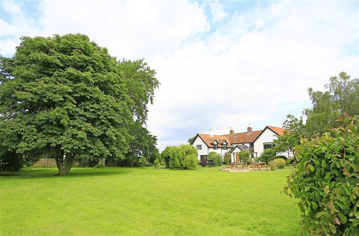 Holiday cottage in Beccles, Suffolk - Photo 8