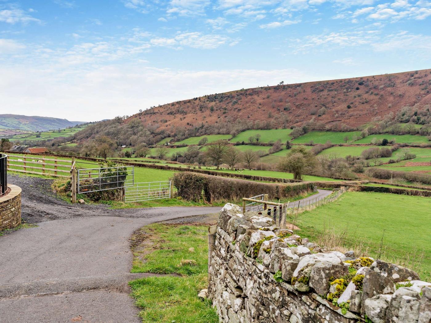 Property image 24 for HC7555