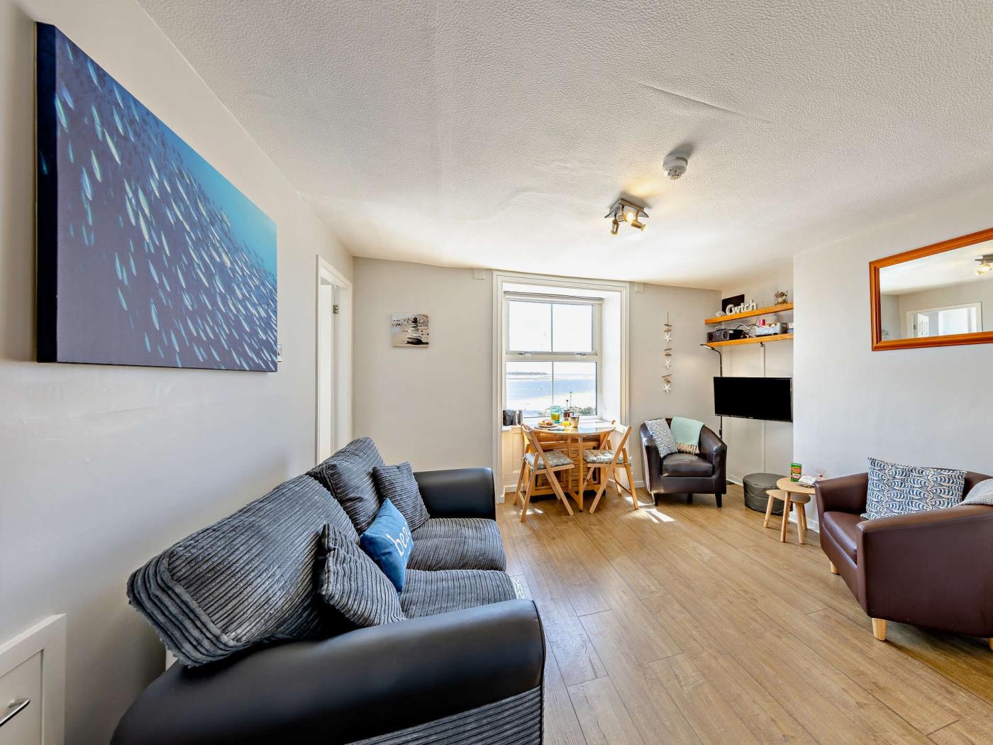 Property image 3 for HC86218