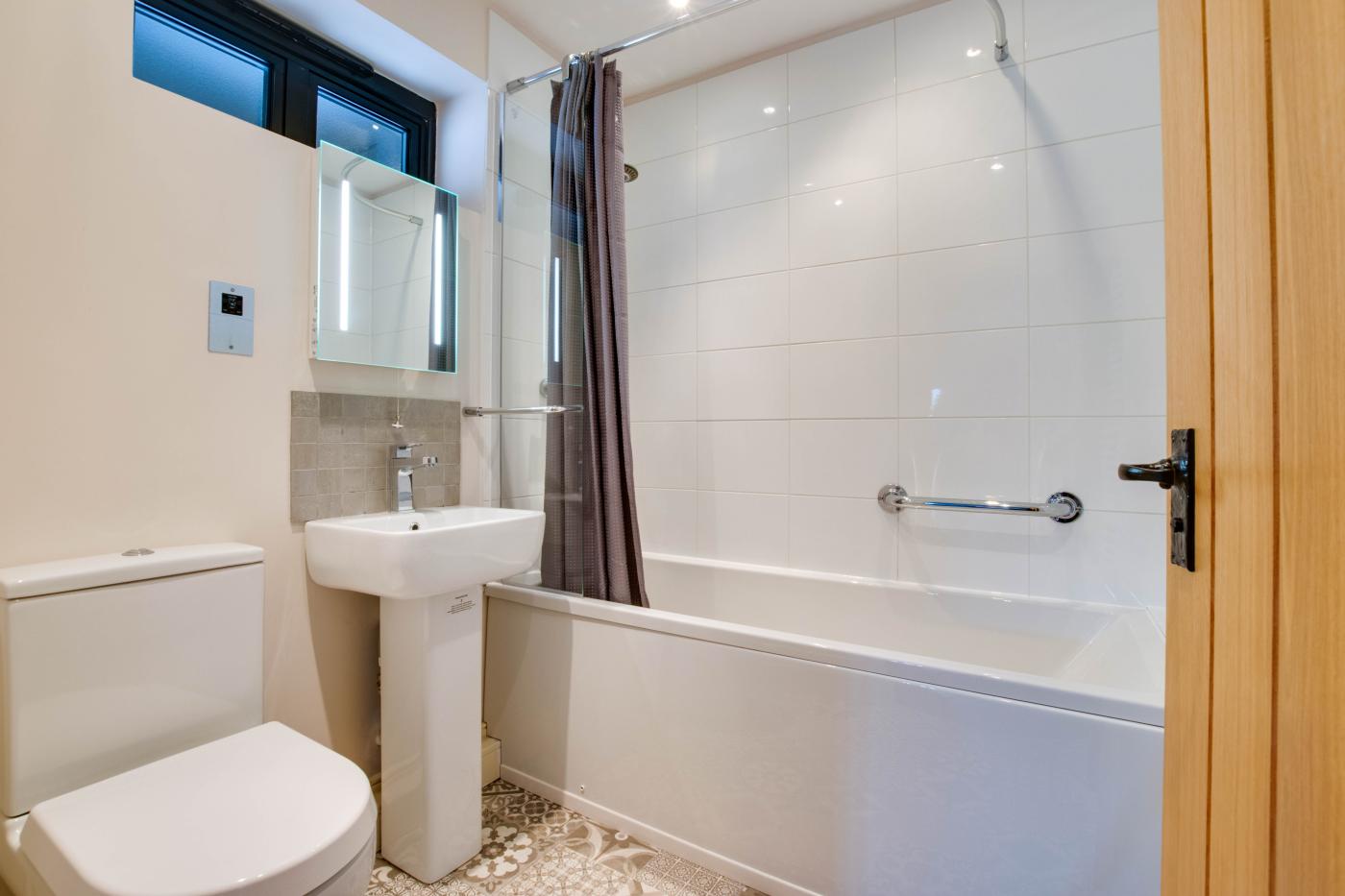 Property image 6 for HC272943
