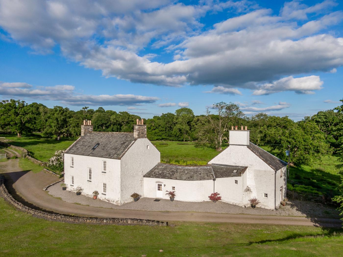 4 Bedroom Cottage in Castle Douglas