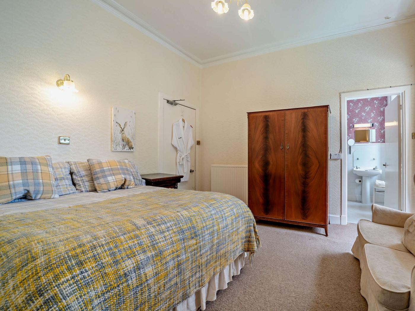 Property image 21 for HC76204
