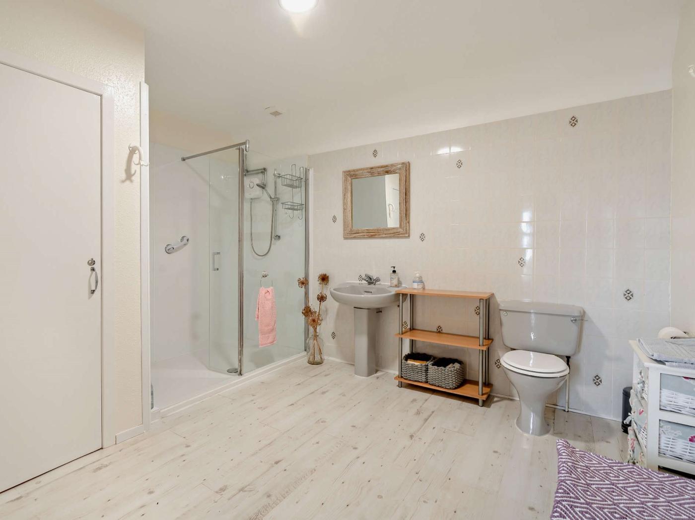 Property image 15 for HC58026
