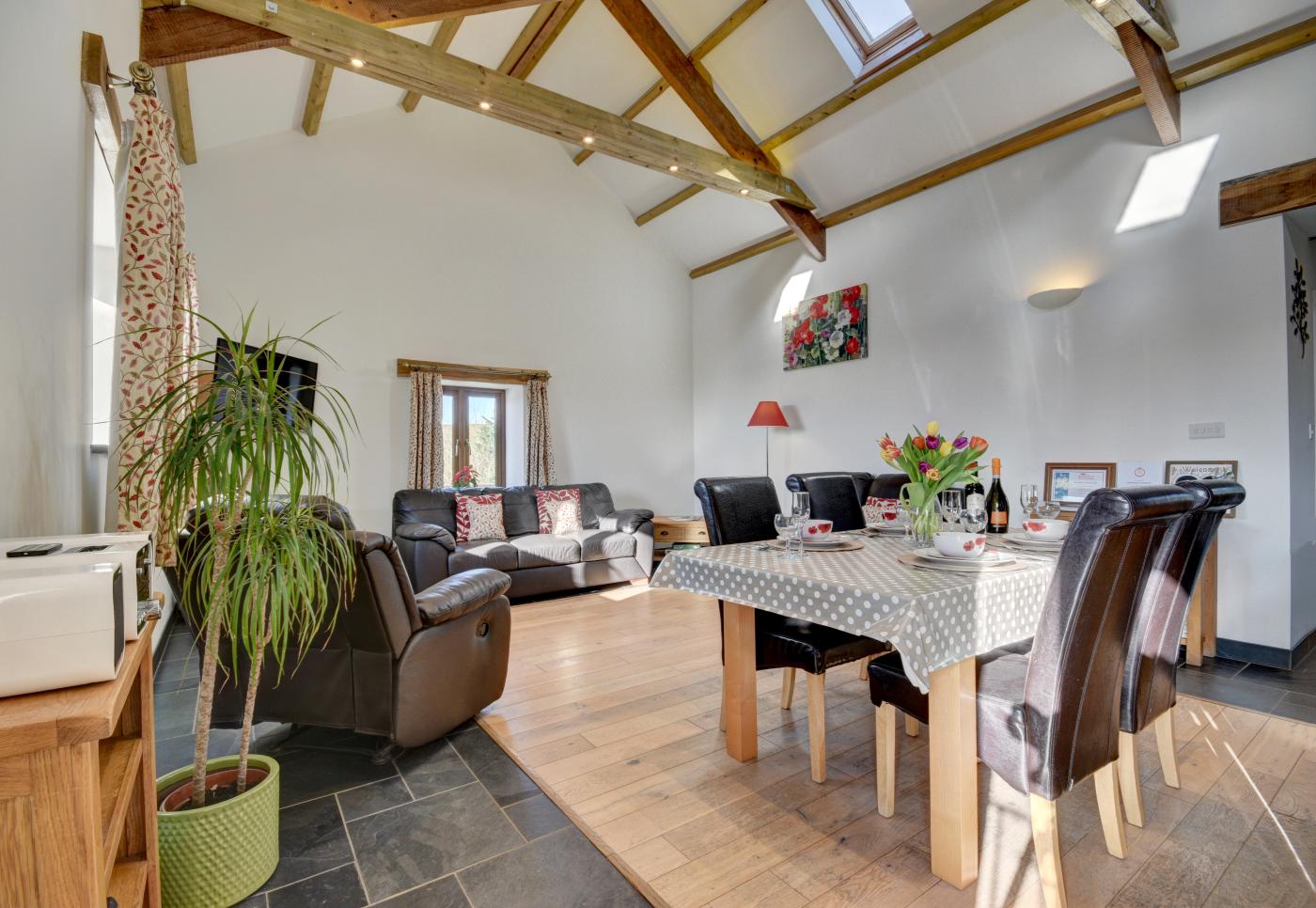 Property image 16 for HC256578