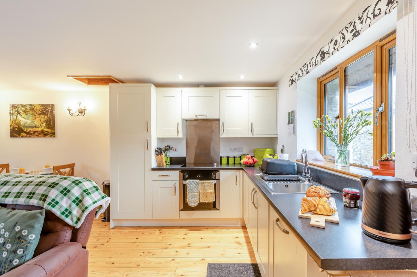 Property image 3 for HC53031
