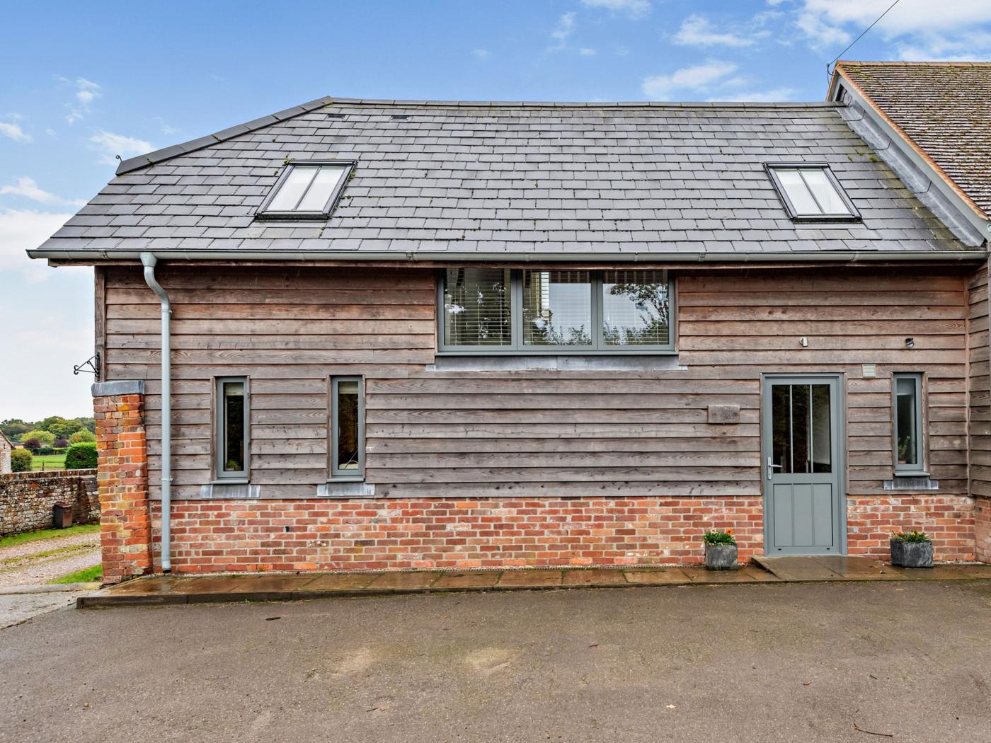 3 Bedroom Cottage in Salisbury