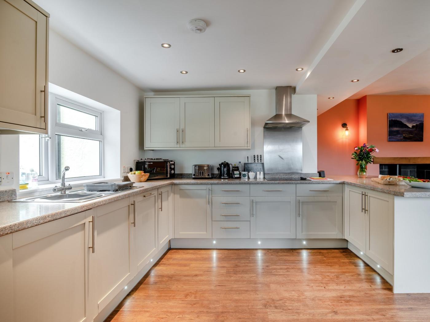 Property image 4 for HC79705