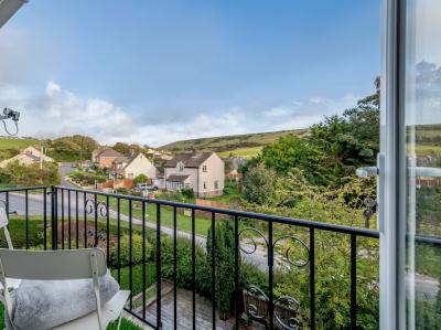 Lulworth Cove, Dorset holiday cottage