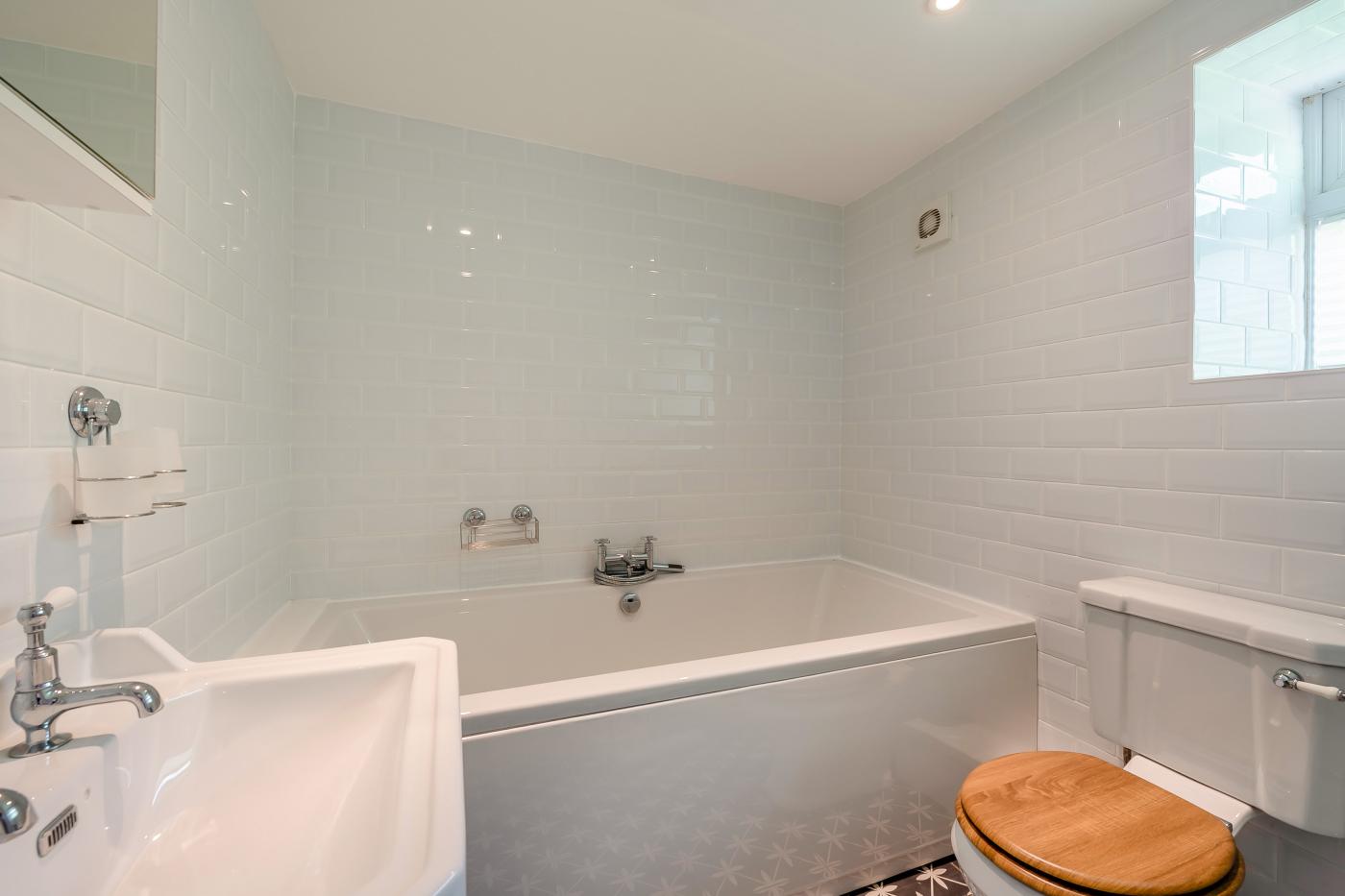 Property image 28 for HC75382