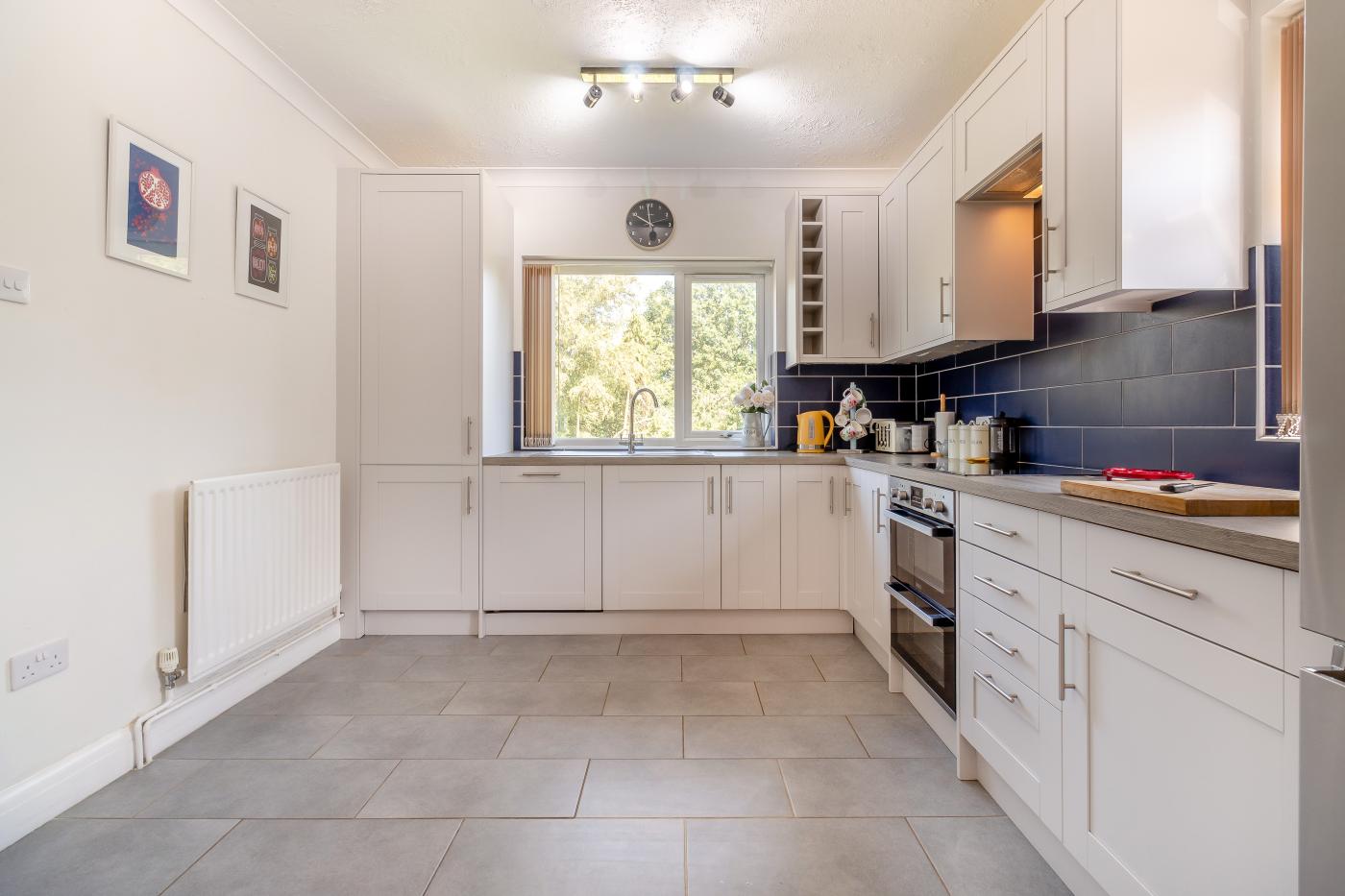 Property image 6 for HC273979