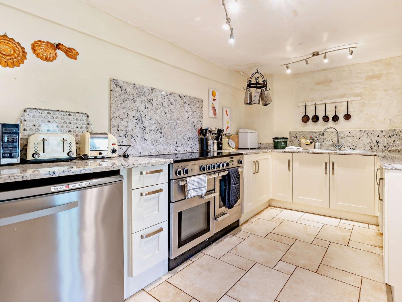 Property image 16 for HC79842