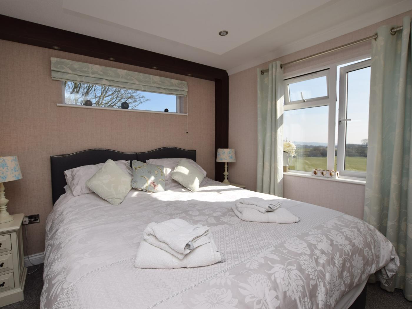 Property image 9 for HC55854