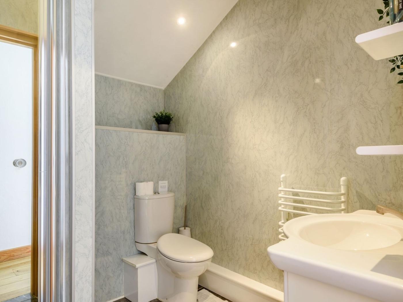Property image 16 for HC96211