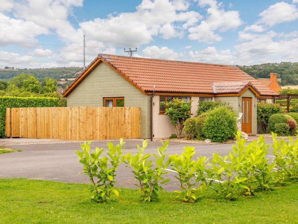 Holiday cottage, Somerset - sleeps 2