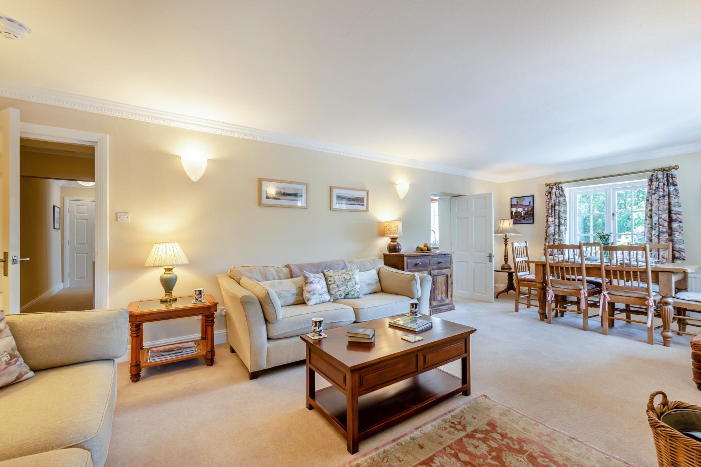 Property image 3 for HC57535