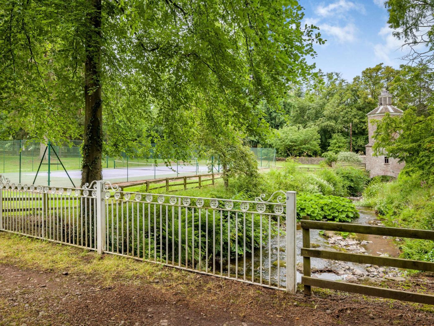 Property image 26 for HC91806