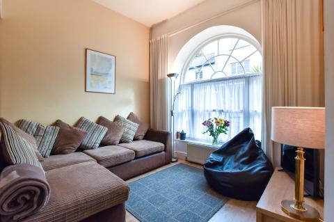 Holiday cottage, Bude (2mls E) (FCH7769)