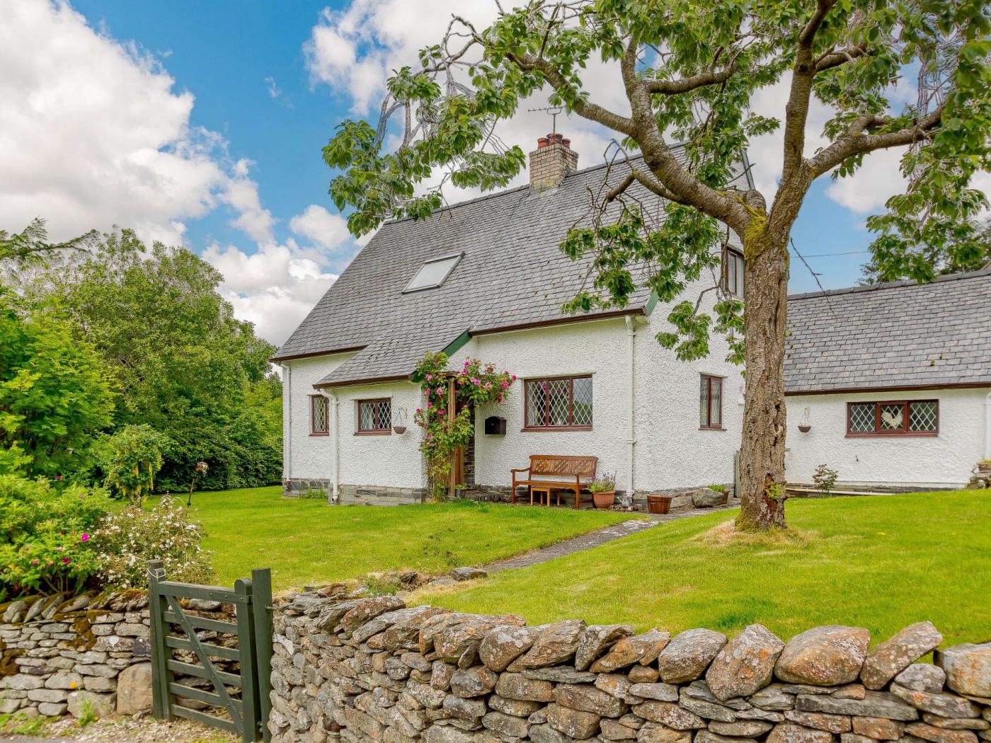 Property image 1 for HC88206