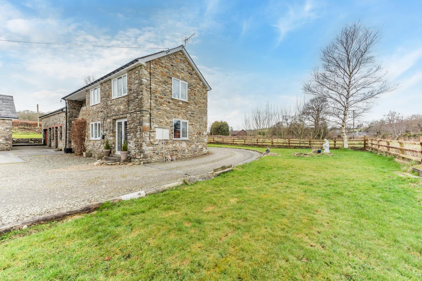 Property image 2 for HC280848