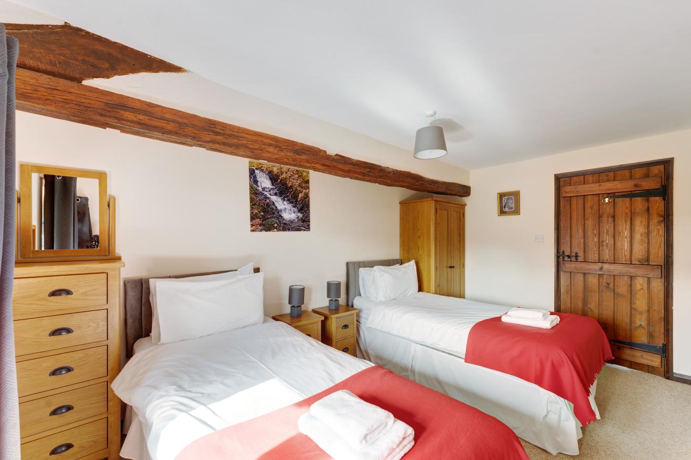 Property image 12 for HC285184