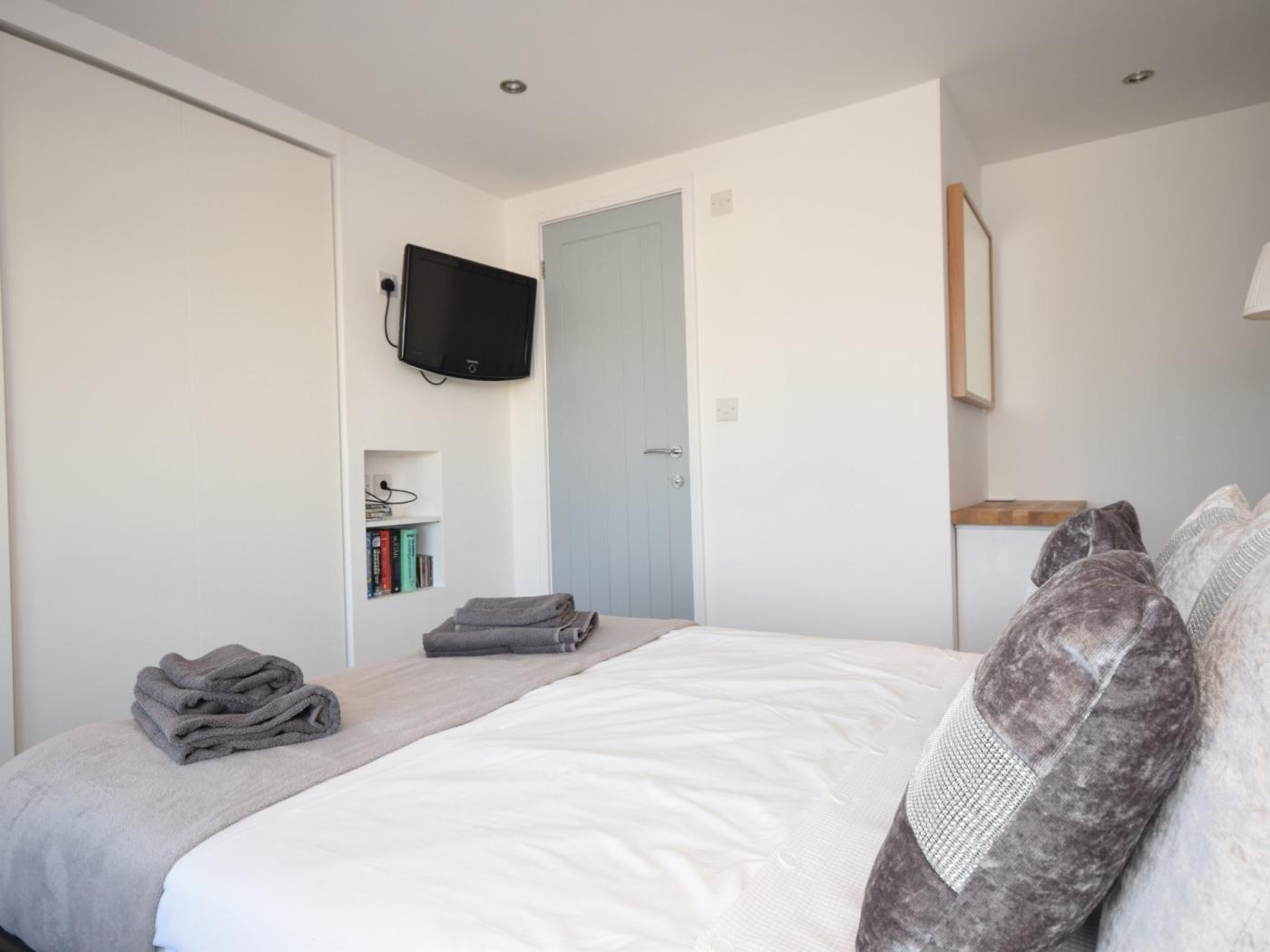 Property image 11 for HC55573