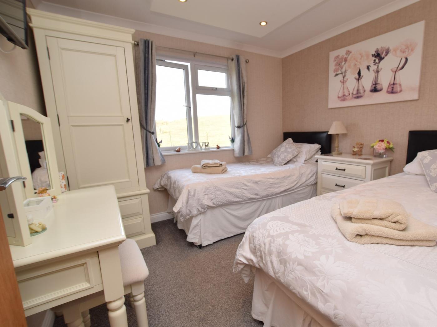 Property image 12 for HC55854