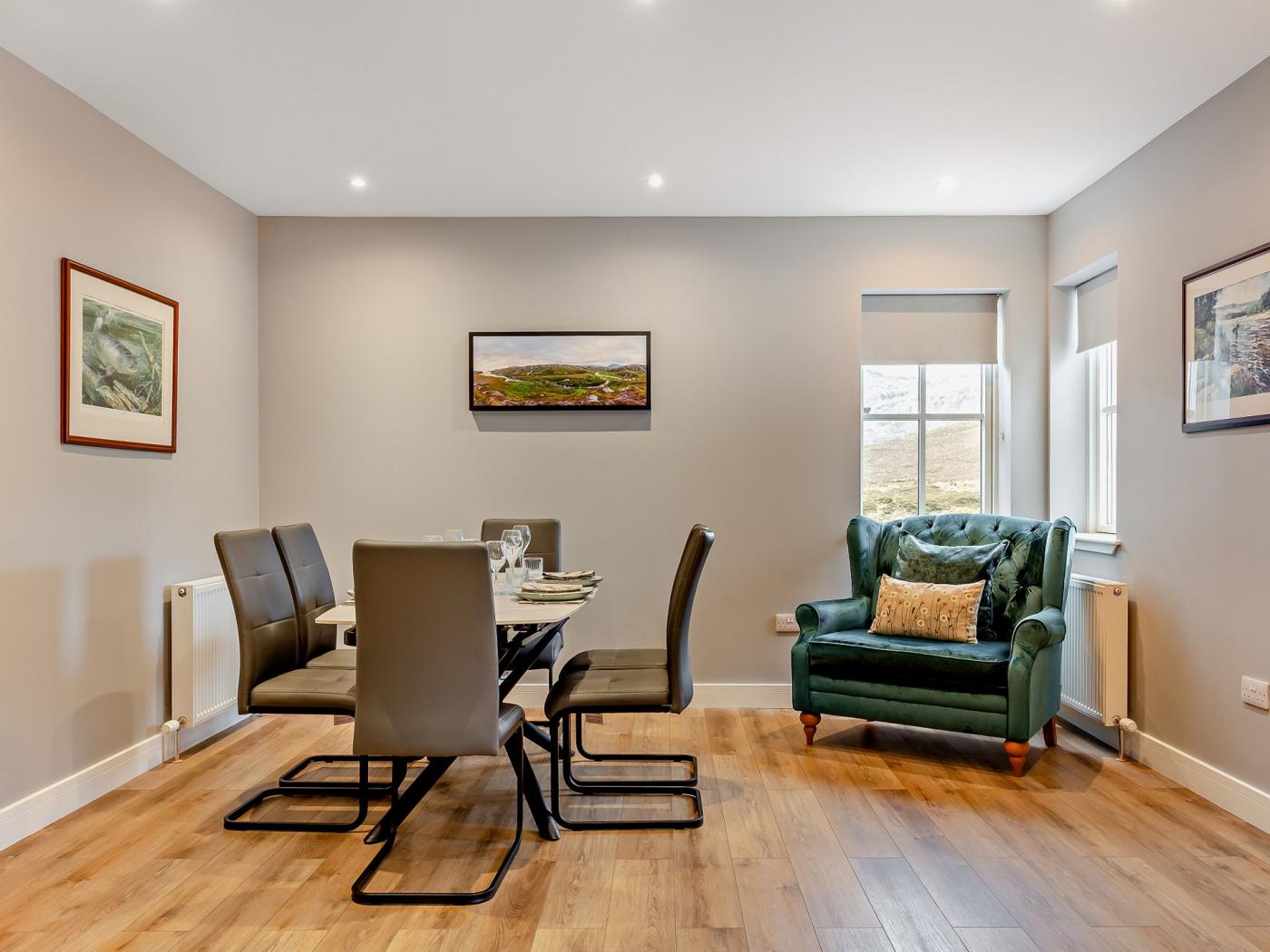 Property image 8 for HC76115