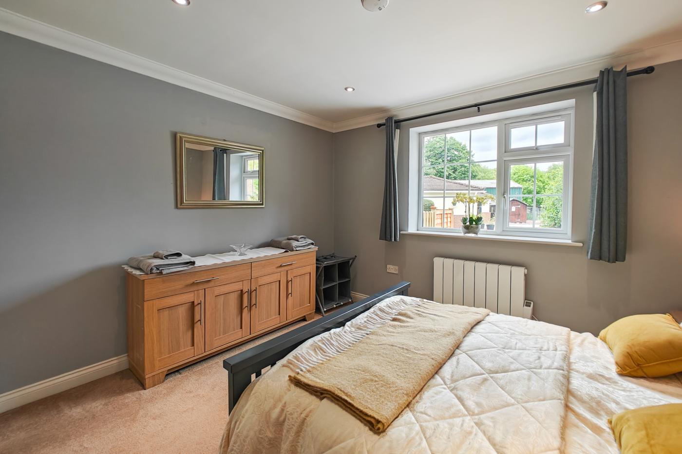 Property image 12 for HC293274