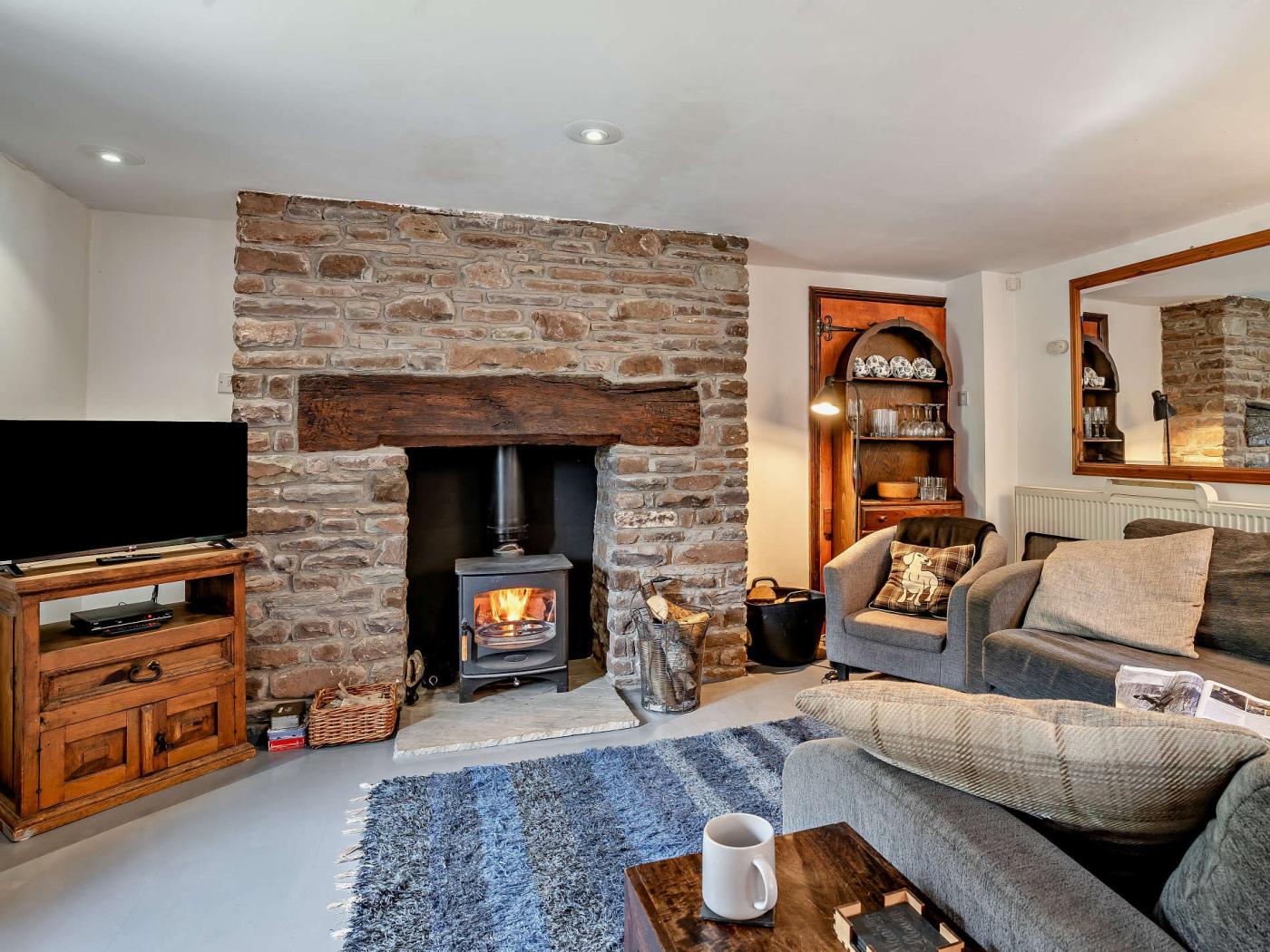 2 Bedroom Cottage in Crickhowell