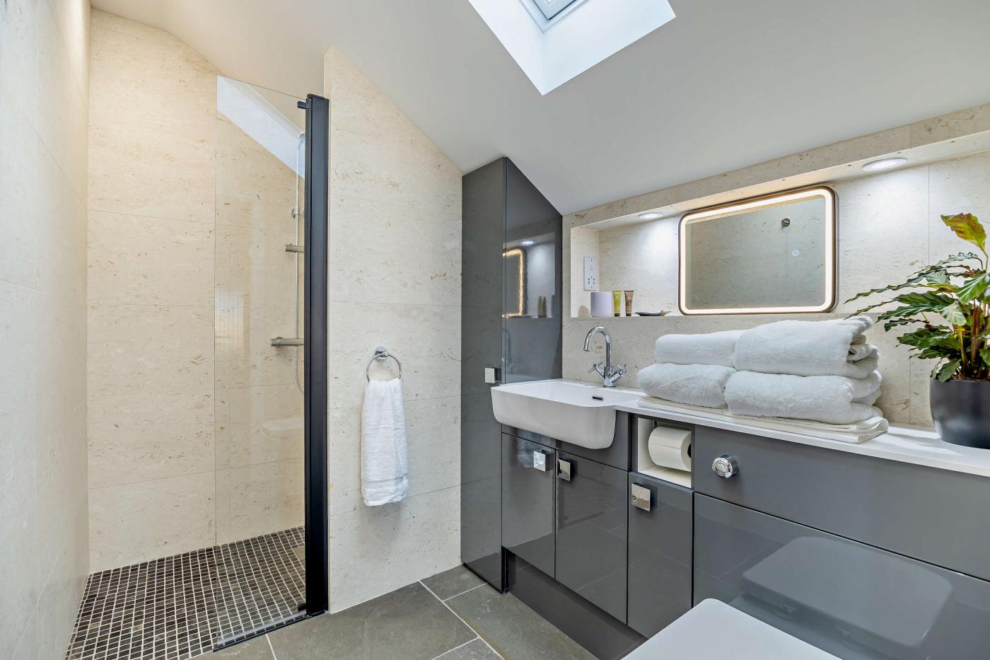 Property image 17 for HC280073