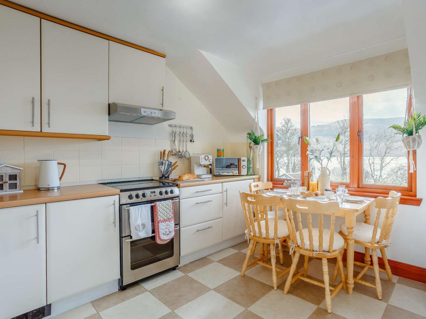 Property image 6 for HC86687