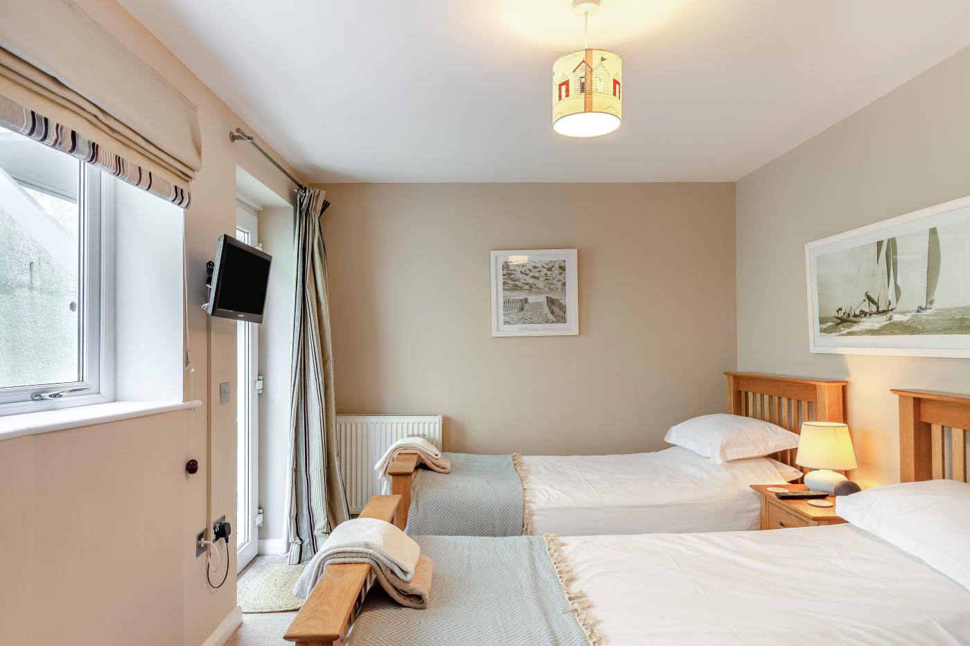 Property image 22 for HC256286