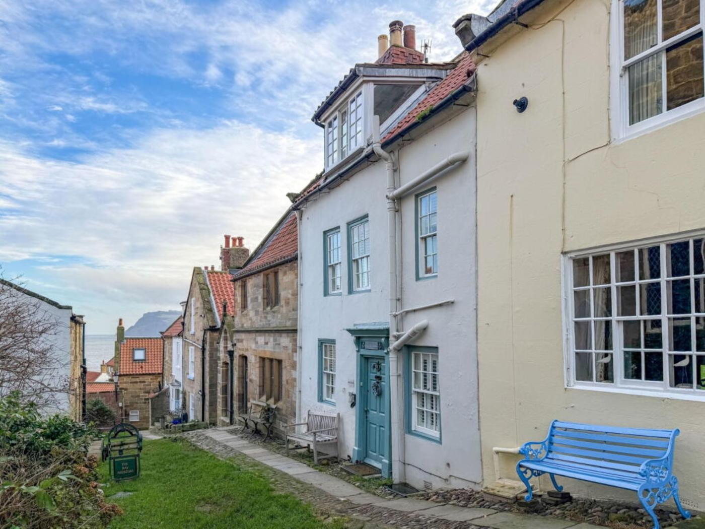 3 Bedroom Cottage in Robin Hoods Bay, Whitby
