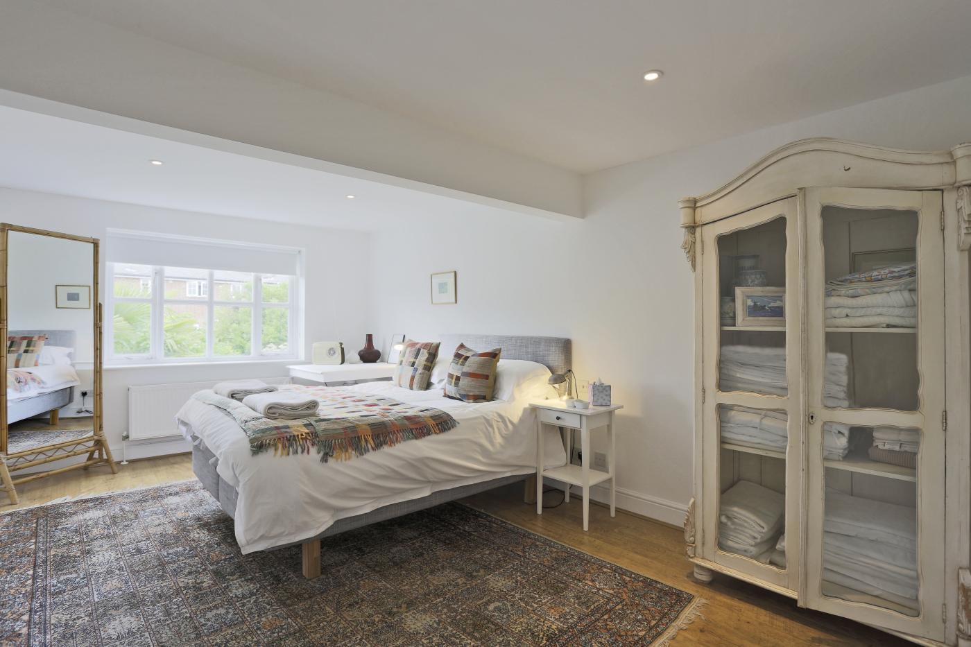 4 Bedroom Cottage in Woodbridge