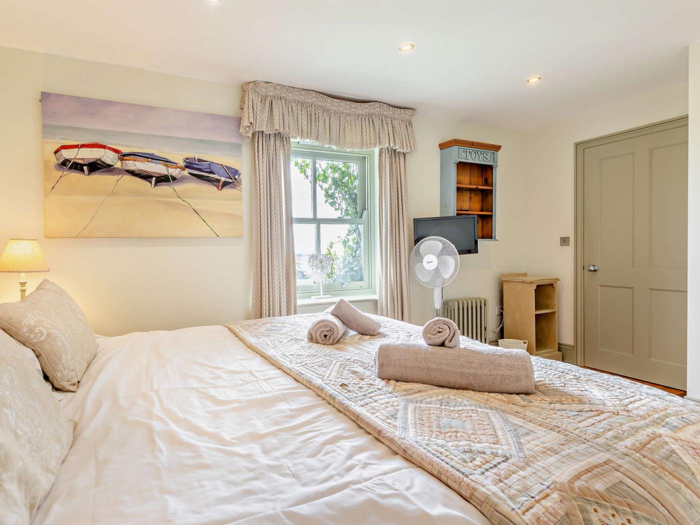 Property image 12 for HC7329