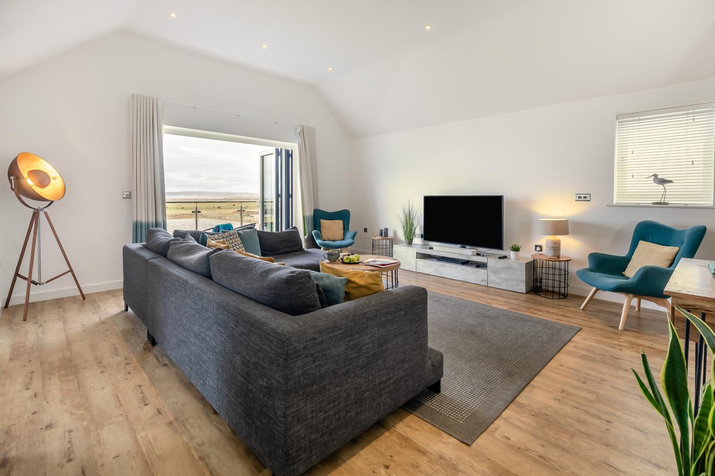 Property image 3 for HC74128