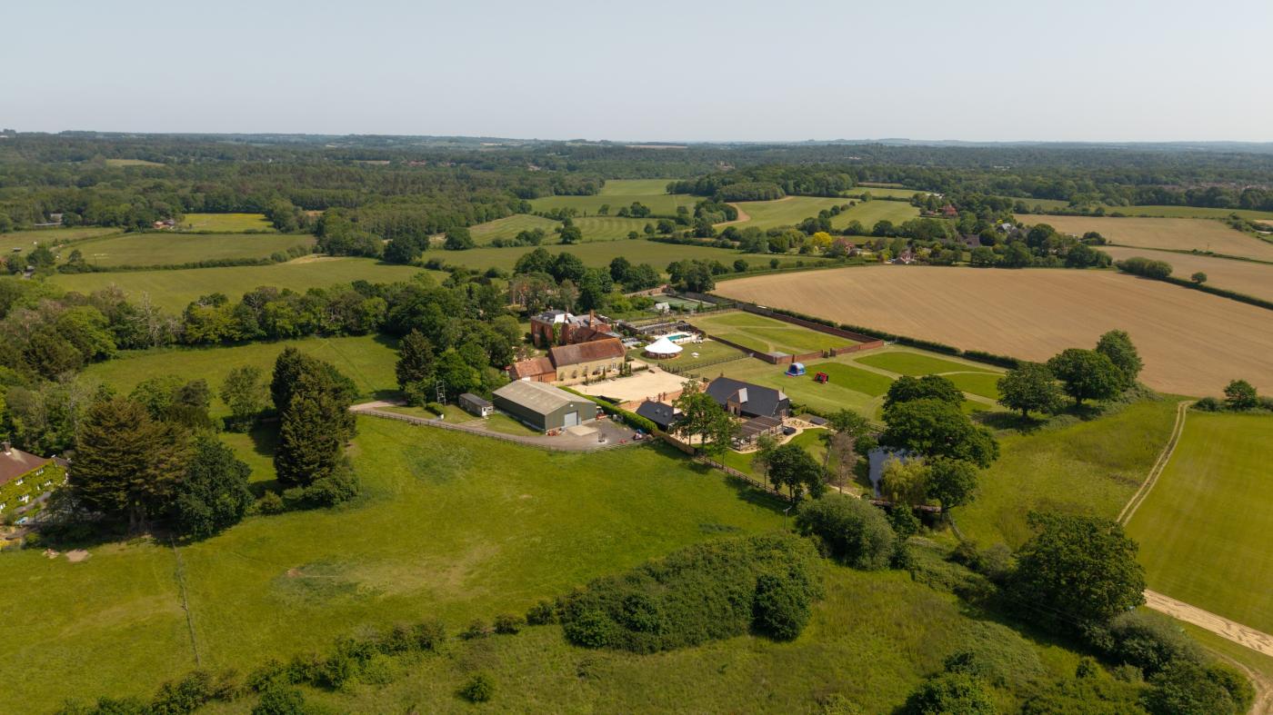5 Bedroom Cottage in North Baddesley