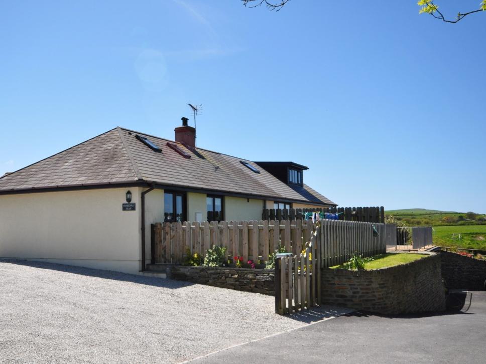 Holiday cottage, Cornwall - sleeps 2