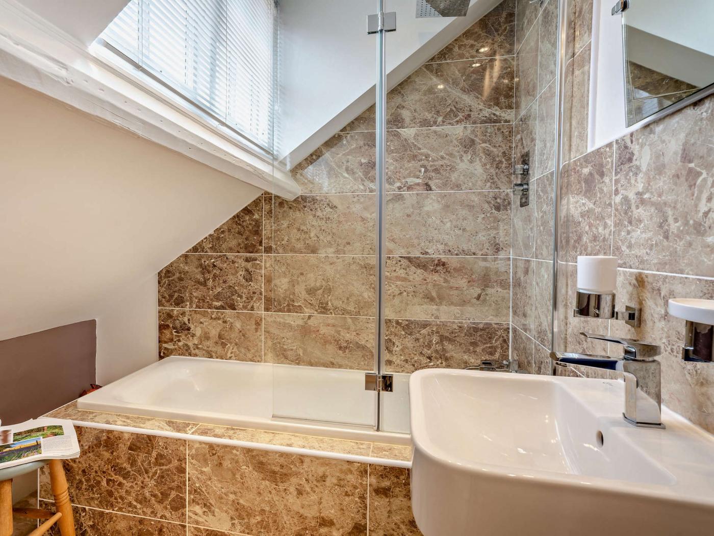Property image 11 for HC73834
