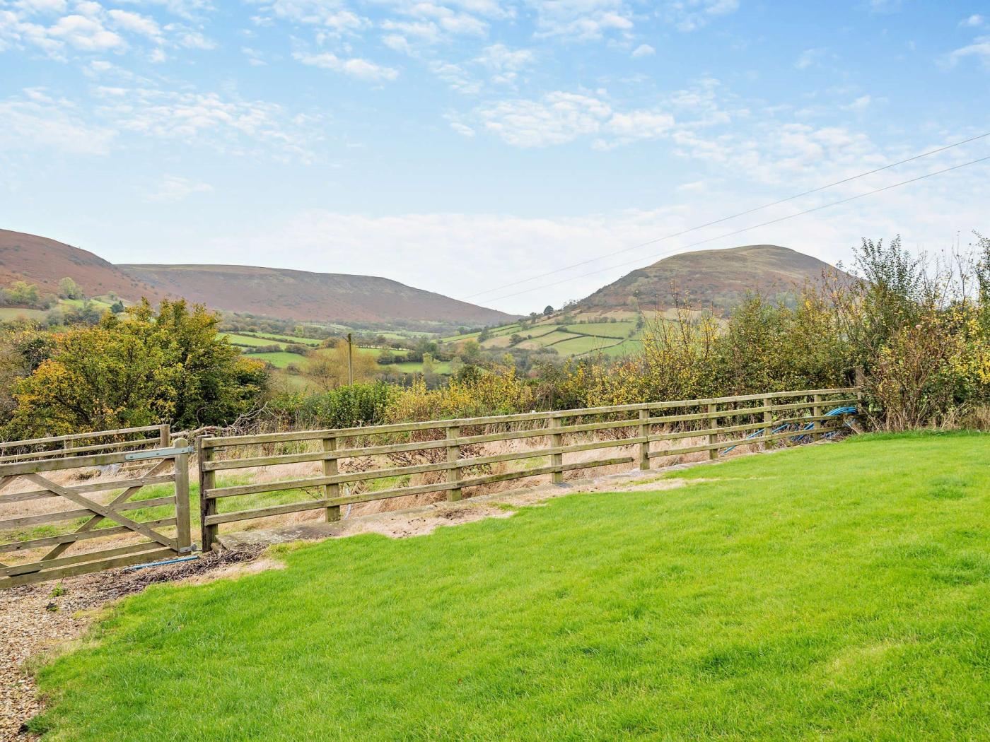 Property image 18 for HC58002